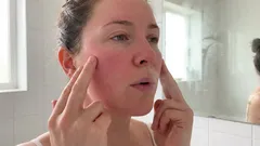 Cilj: izravnati bore na licu — provedite 6 minuta radeći kineske vježbe za lice