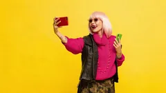 Žene starije od 50 godina trebaju razumjeti: 9 stvari koje nikada ne biste smjeli nositi ni pod kojim okolnostima